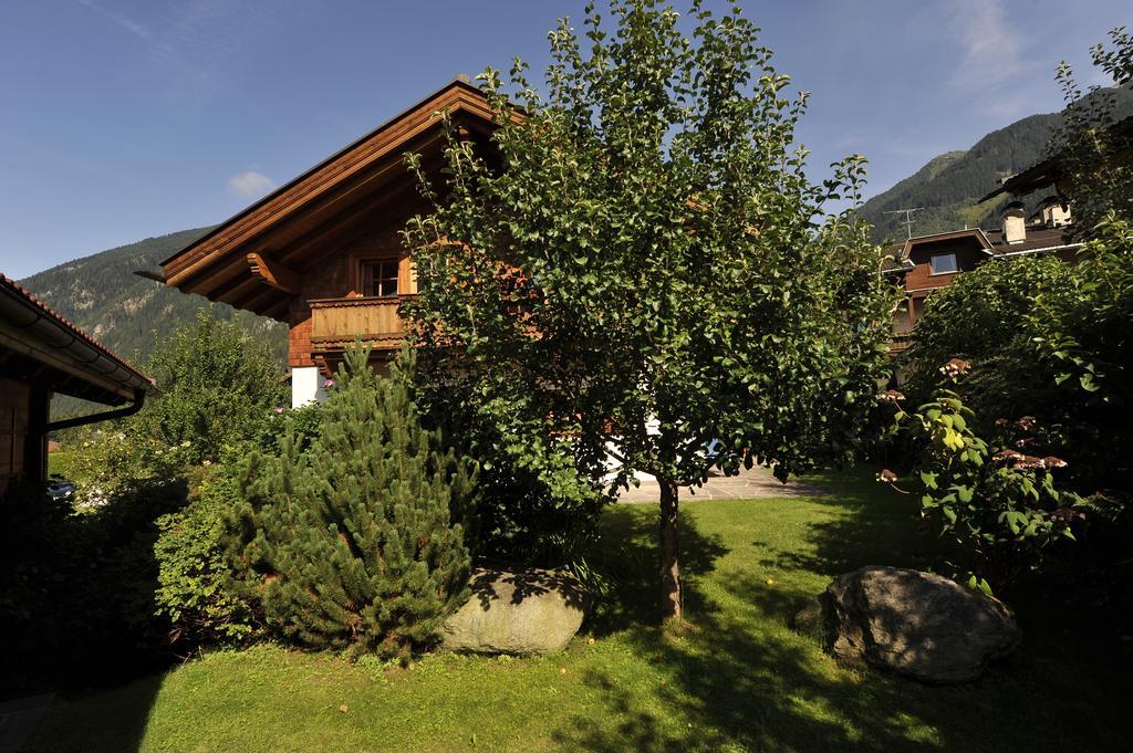 Villa Hubers Chalet Mayrhofen Exterior foto